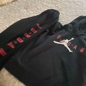 Boys Jordan’s outfit black and red suit